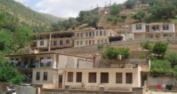 روستاها در مسیر آبادانی /محرومیت‌زدایی هدیه انقلاب به روستانشینان