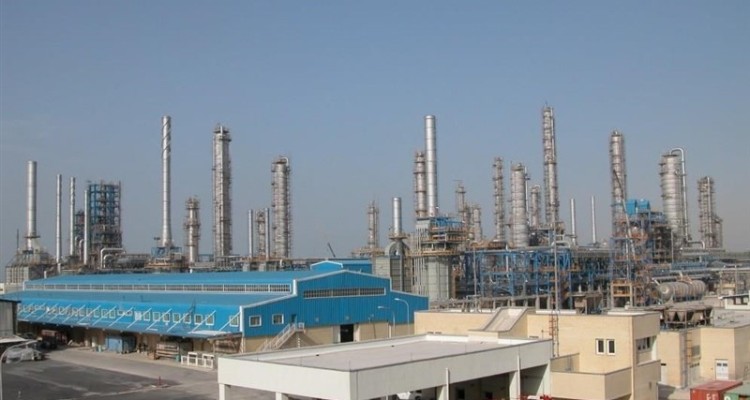  نابودی ۵۰۰۰ فرصت شغلی در سایه انحصارطلبی پتروشیمی اسلام‌آباد غرب