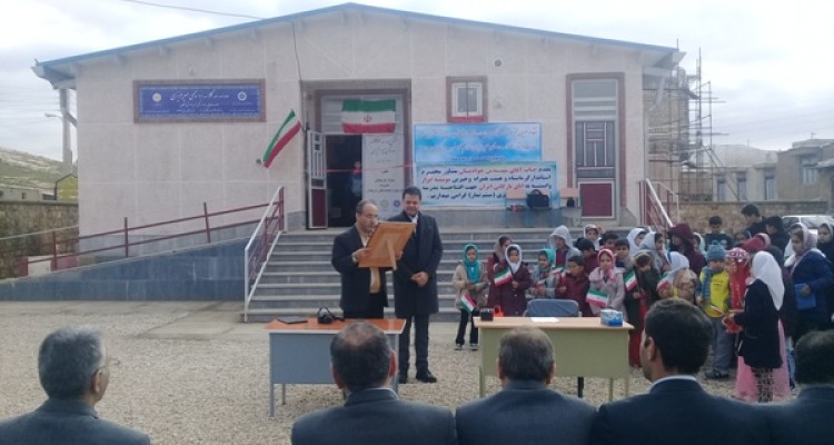 افتتاح مدرسه سه کلاسه در روستای میرعزیزی اسلام آبادغرب+تصاویر