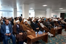 گردهمایی روحانیون و طلاب حوزه های علمیه مناطق زلزله زده استان کرمانشاه در اسلام آبادغرب برگزار شد+تصاویر