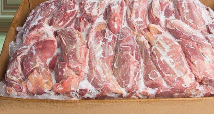 توزیع 3تن گوشت منجمد با کارت ملی دراسلام آبادغرب/علی برکت الله!