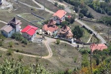 ساخت و سازهای غیرمجازی که مردم را اسیر سیلاب کرد/ خلأ قانونی و اعتبار معاملات غیررسمی عامل اصلی زمین‌خواری/ رودخانه‌ خواری از سکه می‌افتد؟