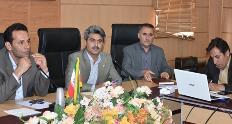 برگزاري دومين جلسه كارگروه سلامت و امنيت غذايي اسلام آباد غرب/ 780 مورد بازديد از مراكز تهيه و توزيع مواد غذايي درشهرستان