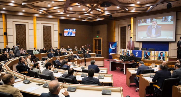 نشست صمیمی مدیران ۹۰ رسانه داخلی و بیش از ۵۰ فعال شاخص فضای مجازی با رئیس سازمان بسیج+محورهای اظهارات حاضران و سردار غیب پرور