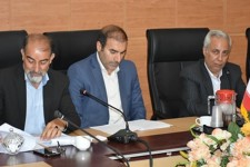 بررسي مشكلات تسهيلات 15 پروژه اشتغالزا در اسلام آبادغرب