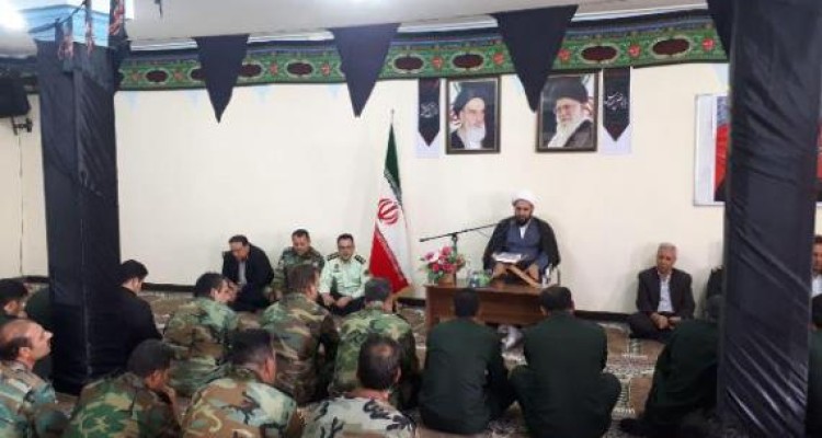 دیدار نیروهای مسلح اسلام آبادغرب با امام جمعه شهرستان+تصاویر