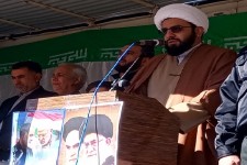 مکتب شهید سلیمانی بهترین الگوی پیشرفت کشور است/مقاصد و مناصب دنیایی نباید موجب از بین رفتن اتحاد اقوام منطقه شود