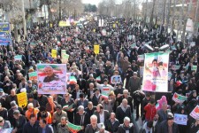 حضور باشکوه مردم اسلام آبادغرب در راهپیمایی یوم الله 22 بهمن 