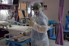 با این فیلم به پزشکان ایرانی ایمان می آورید/بهبود بیمار کلیوی کرونا با 70درصد عفونت ریه