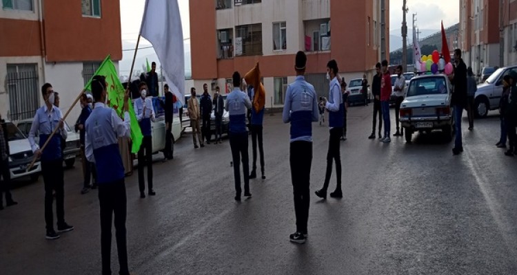 اجرای سرود(پاتوقی) و جشن خیابانی نیمه شعبان در اسلام آبادغرب