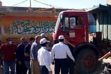 ‍ برخورد قاطع پلیس راهور اسلام آباد غرب با تخلف رانندگان خودروهای سنگین/ توقیف ۲ کامیون بعلت اخلال در عبور و مرور مرکز شهر