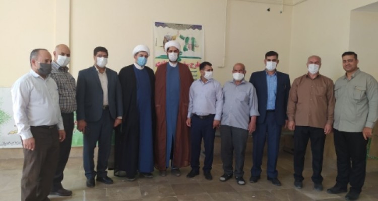 پخت ۴۰۰۰پرس غذای گرم به مناسبت عید غدیر خم در شهرستان اسلام آبادغرب