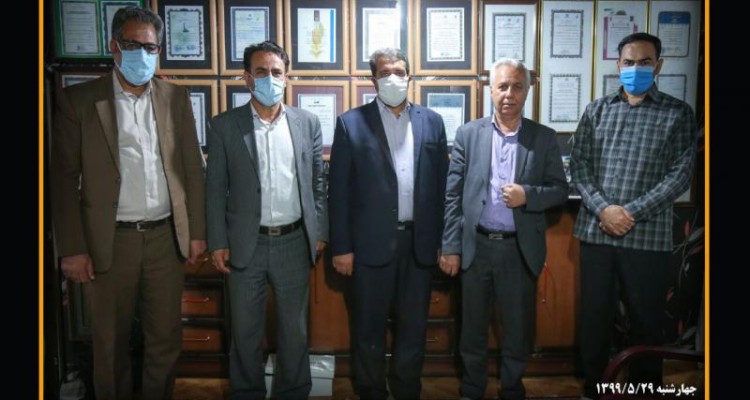 تجلیل ازعکاس برجسته شهرستان اسلام آبادغرب