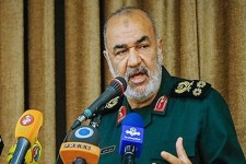 رمز پیروزی ملت ما در جنگ دفاع مقدس امامت است/ مقاومت معادلات دشمن را در منطقه و جهان بر هم زد