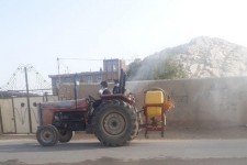 ضدعفونی و گندزدایی روستاهای بخش مرکزی اسلام آبادغرب در کنار تشدید محدودیت های کرونایی+تصاویر