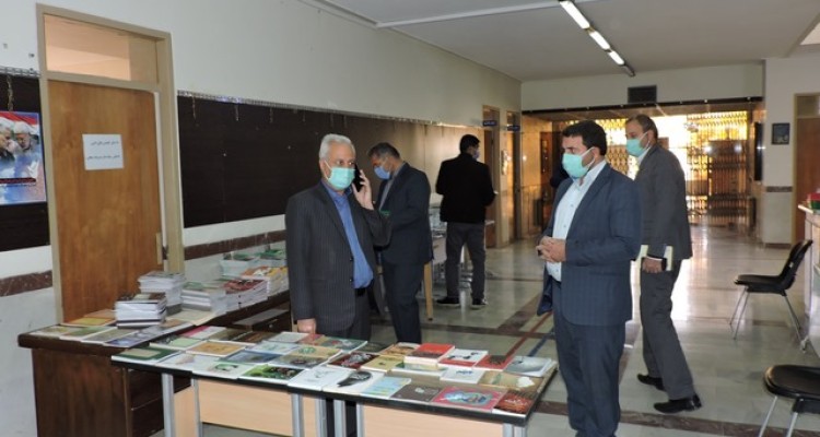 افتتاح نمایشگاه کتاب کودک و نوجوان با بیش از 8 هزار جلد در اسلام آبادغرب/اهدای 700 جلد کتاب به کتابخانه های عمومی شهرستان