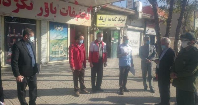 بازدید اعضای قرار گاه مدیریت و کنترل کرونای شهرستان از چگونگی نظارت بر اماکن تهیه و توزیع اسلام آبادغرب