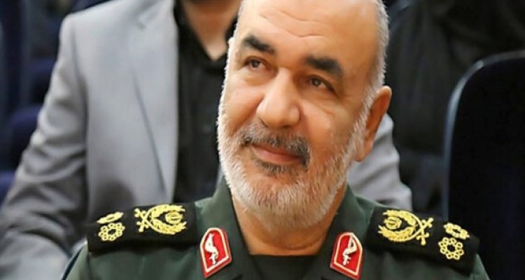 وظیفه ای که بر عهده بسیج است برجسته‌ترین فراز تاریخ مقاومت ماست/ لباس جهاد از تن ما بیرون نخواهد آمد