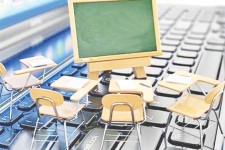 افزایش سواد رسانه برای دانش آموزان الزامی است/ اینترنت، کمبود اطلاعات و تجهیزات؛ سه مشکل عمده آموزش مجازی
