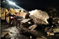 بازگشایی و رفع انسداد جاده حمیل به ایلام/کلیه راه های مواصلاتی اسلام آبادغرب باز است