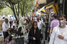 خیابان‌های مملو از مردم در ایام کرونا، ناشی از ضعف فرهنگی است/ جریمه افراد متخلف؛ تضمین رعایت پروتکل‌ها