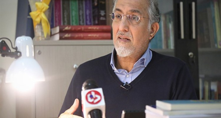 سرنوشت ۱۲۰۰هزار میلیارد تومان سپرده‌های مردم مشخص نیست/ دولت برنامه دارد، اما برای خدمت به سرمایه‌دارها/ خود آقایان قیمت ارز را بالا بردند!