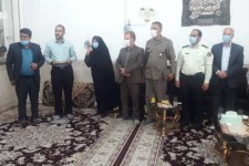 غبارروبی مزار شهدا و دیدار با خانواده شهدای بخش حمیل