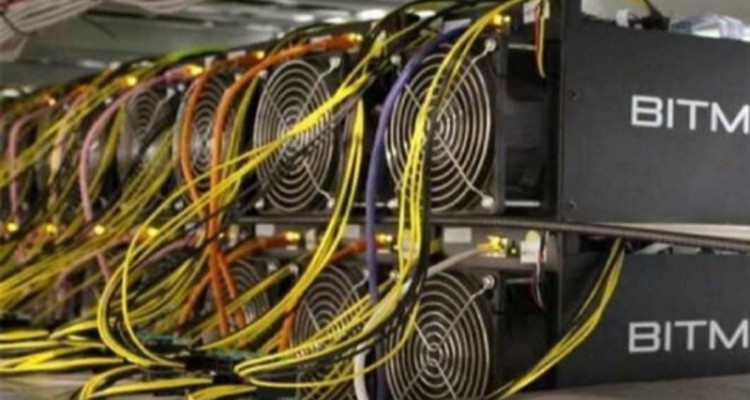 کشف 72 دستگاه ماینر غیرمجاز دراسلام آبادغرب