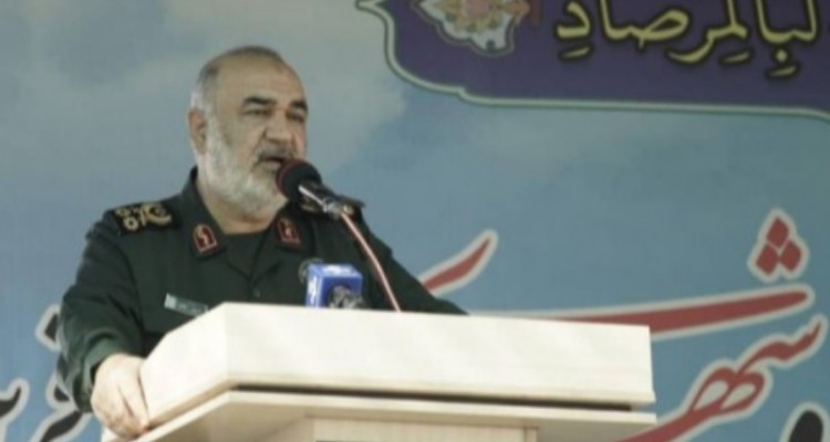 سختی ها را درهم می شکنیم/ ملت ایران بیگانه پرستان را طرد می کند