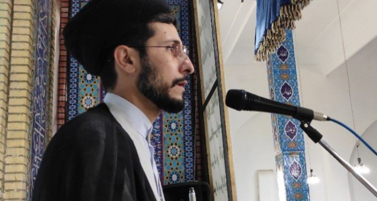 شورای شهر اسلام آبادغرب نسبت به انتخاب شهردار دقت ویژه ای داشته باشند/ گرایشهای مختلف سیاسی نشانه‌ی آزادی و سلامت انتخابات است