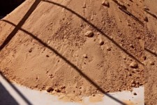 کشف و ضبط 20 تن کنجاله‌ سویا قاچاق در اسلام آبادغرب