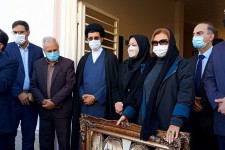 افتتاح کتابخانه عمومی خیرساز رکسانا میناشی در اسلام آبادغرب/تجلیل و رونمایی از خیابان بانوی نیکوکار شمسی گلمحمدی