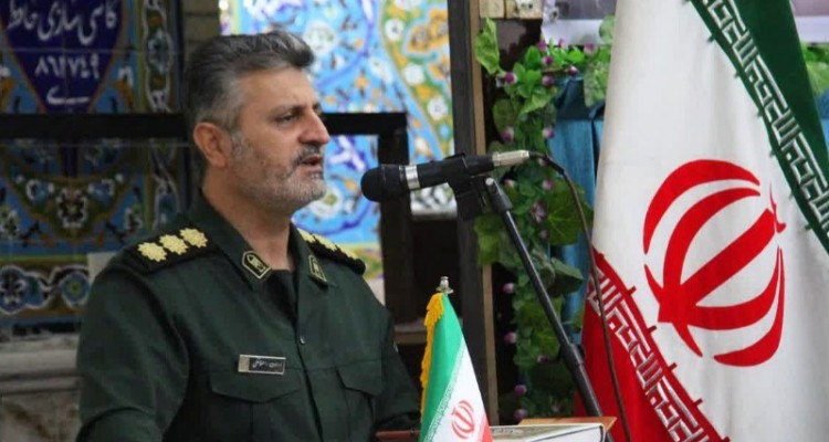 مکتب "حاج قاسم سلیمانی" در بسیج جاری شود