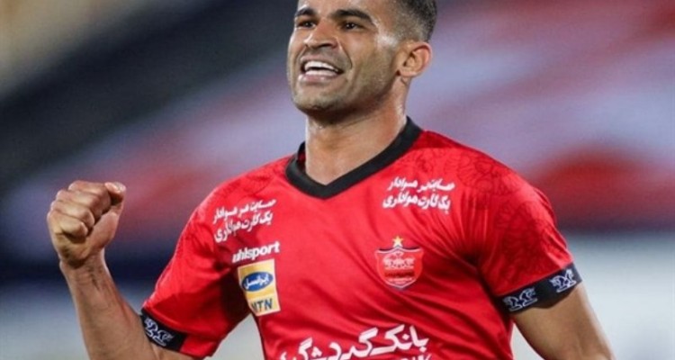 حسینی: در این ۵ سال فقط جنگیده‌ایم/ آل‌کثیر: فعلا که ۵ جام قهرمانی گرفتیم!