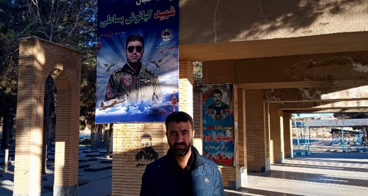 ولایتمداری و ولایتپذیری از مهمترین مواضع سیاسی شهید سلیمانی بود/"شهید کیانوش" عاشق "حاج قاسم" بود و به ایشان تأسی نمود