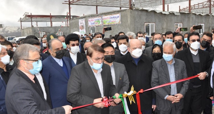 افتتاح پروژه فروآلیاژ در اسلام آبادغرب/افتتاح و آغاز عملیات اجرایی ١١ پروژه آبرسانی در ۶۵ روستای شهرستان