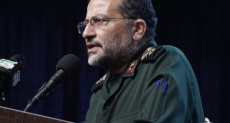 نقطه عطف پیروزی های محور مقاومت عملیات غرور آفرین بازی دراز و بیت المقدس است / امروز پرچم افتخار به دست ملت ایران برافراشته شده است