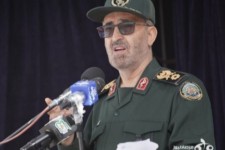 بازی دراز قطعه ای از بهشت است/ پخش شایعات دشمن در فضای مجازی یعنی در صف دشمن قرار گرفتن