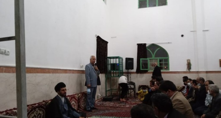 برگزاری "میز خدمت" در منطقه محروم اسلام آبادغرب+تصاویر