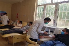 اهداء خون بسیجیان گروه های جهادی در اسلام آبادغرب+تصاویر