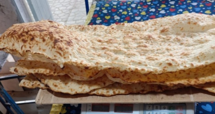 گلایه مردم از کیفیت نامطلوب نان در اسلام آبادغرب