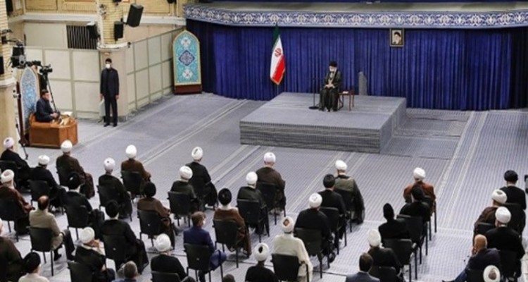 سیاست آمریکا ایجاد جنگ شیعه و سنی و همچنین شیعه با شیعه و سنی با سنی است