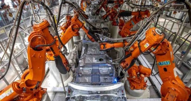 تعرفه‌گذاری هوشمند بر واردات/ حذف معافیت‌ واردات ماشین‌آلات در مقابل حمایت از تولید داخلی