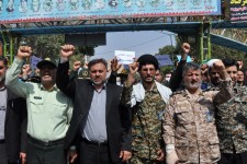 راهپیمایی مردم اسلام آبادغرب در اعتراض به آشوبگران+فیلم و عکس