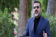دولت مردمی و وزارت فرهنگ پذیرای همه هنرمندان کشور است/ اهالی فرهنگ و هنر با قدرت پای وحدت ملی ایستاده اند
