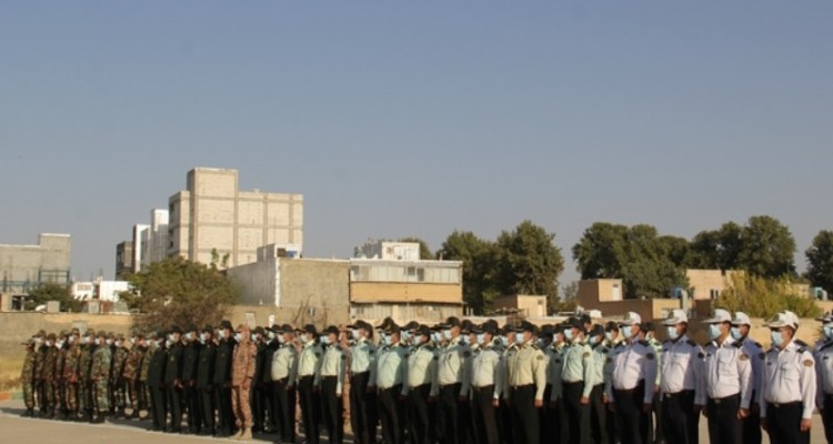 صبحگاه مشترک نیروهای نظامی و انتظامی شهرستان اسلام آبادغرب برگزار شد+تصاویر