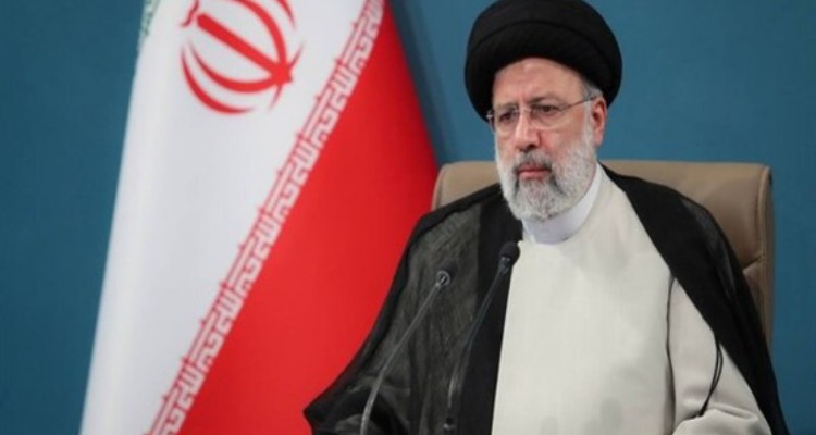 جامعیت دین به انسان در مقابل تهاجم فرهنگی قوت ایستادگی می دهد/ دشمن مدعی مبارزه با تروریزم است