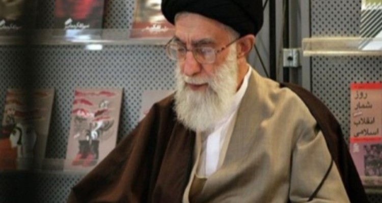 رهبر معظم انقلاب کدام کتاب را به نخبگان برای مطالعه توصیه کردند؟
