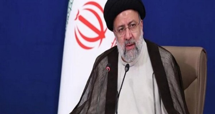 دشمن می‌خواهد حواس مسئولین از خدمت به مردم پرت شود /سیاست تحریم دشمن شکست خورده است