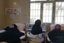 اهداء خون بانوان بسیجی در اسلام آبادغرب+تصاویر